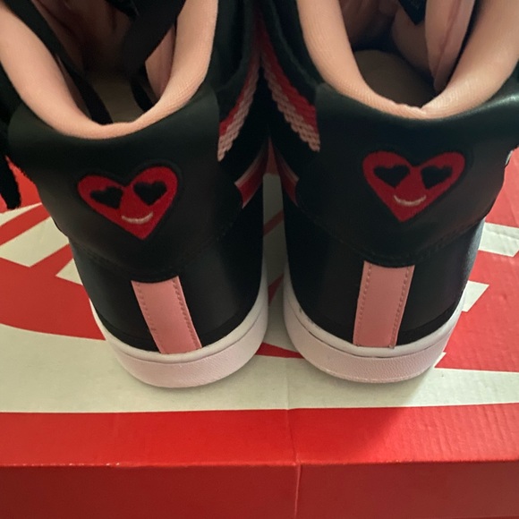 ❌SOLD❌♥️Nike Vandal High Supreme QS (GS)♥️ - Picture 3 of 14